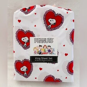 Peanuts Snoopy Valentine Love Hearts Sheet Set - King
